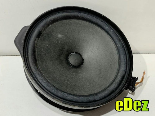 Difuzor audio stanga / dreapta spate Mercedes A-Class (2012->) [W176] A2469061300