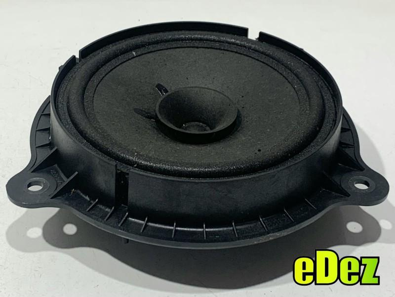 Difuzor audio stanga fata Nissan Qashqai 2 (2013-2016) [J11]