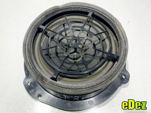 Difuzor audio stanga spate Audi A4 (2015-2019) [8W2, B9] 8W5035411