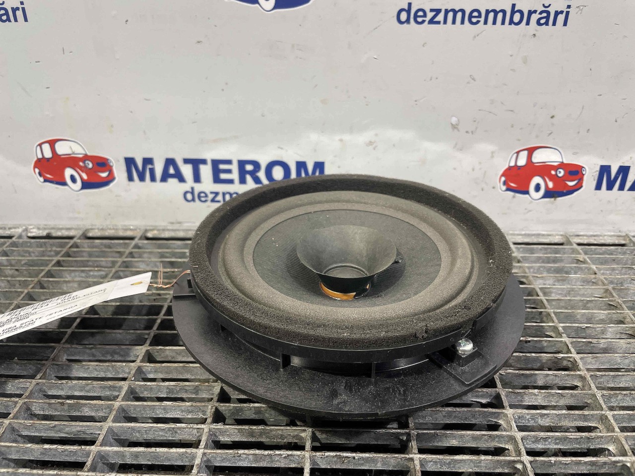 DIFUZOR AUDIO SUZUKI GRAND VITARA - - (2005 2009)