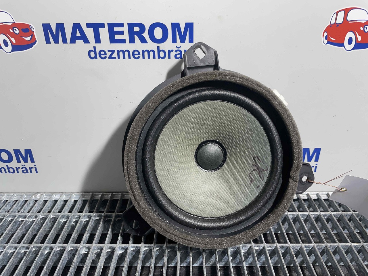 DIFUZOR AUDIO TOYOTA C-HR C-HR - - (2016 2020)