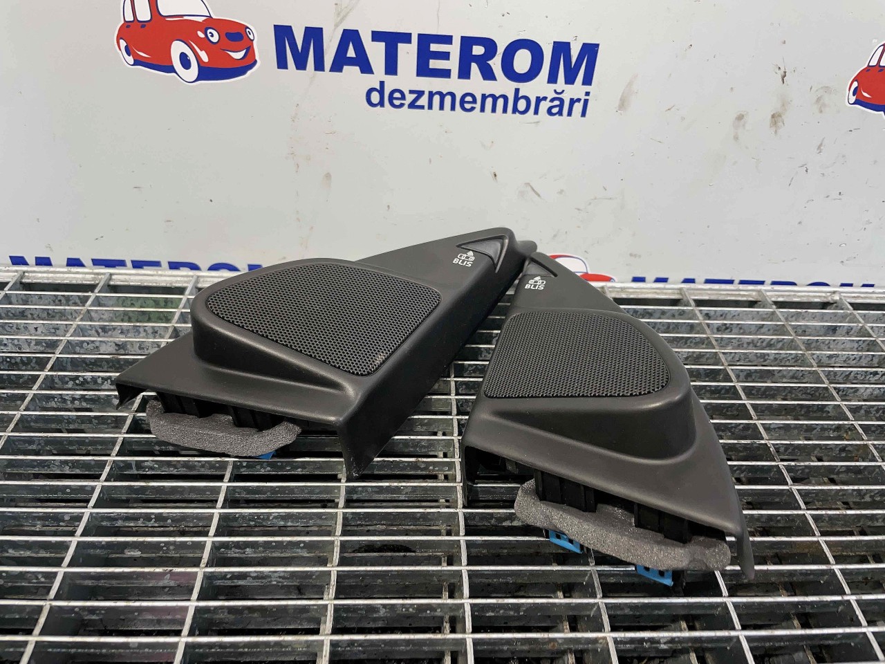 DIFUZOR AUDIO VOLVO XC 60 2.4 D - (2008 2013)