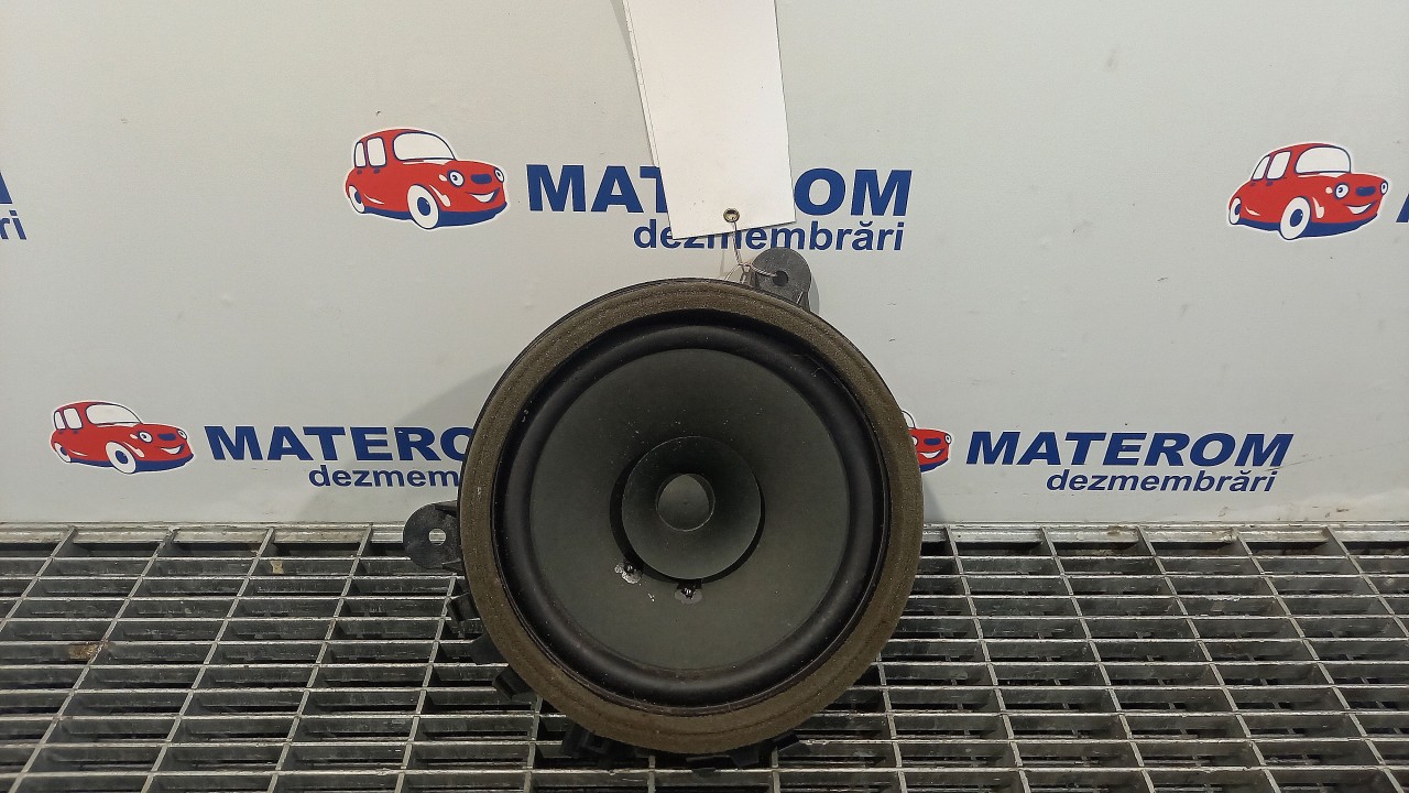 DIFUZOR AUDIO VOLVO XC 60 - - (2008 2013)