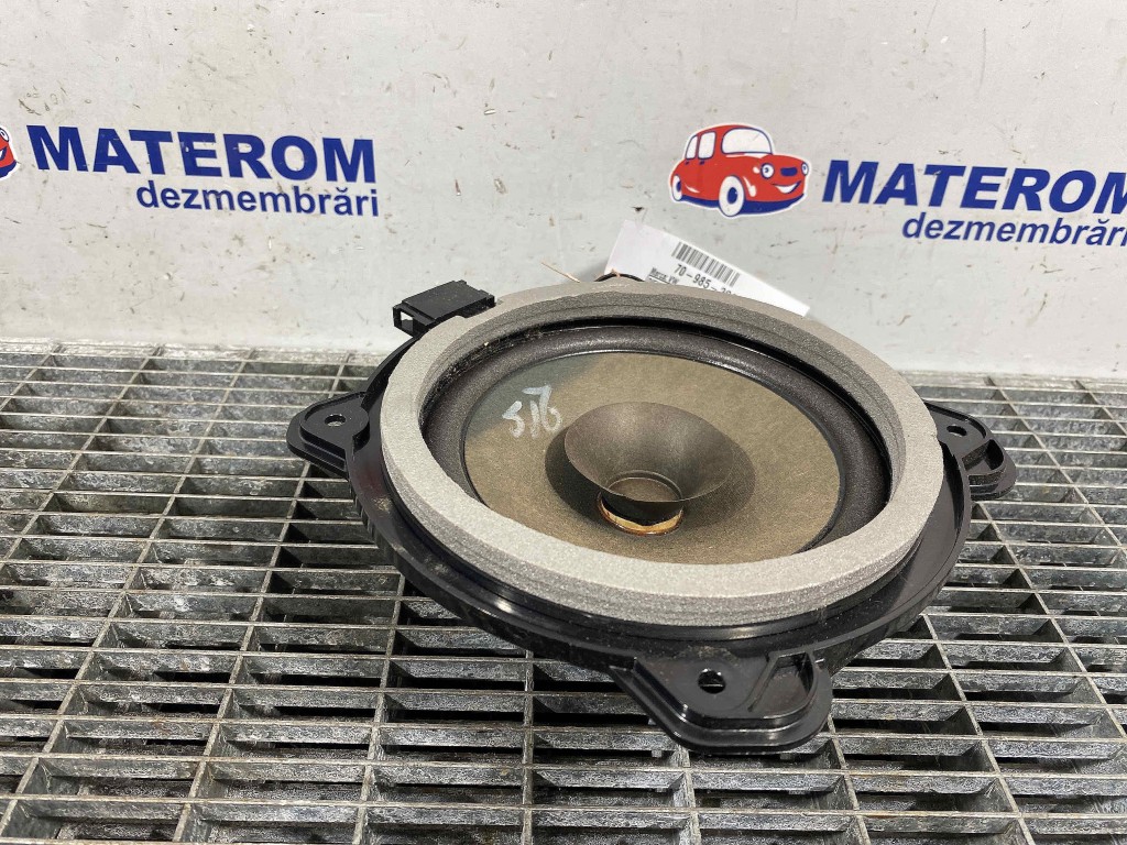 DIFUZOR AUDIO VW GOLF VI - - (2010 2015)
