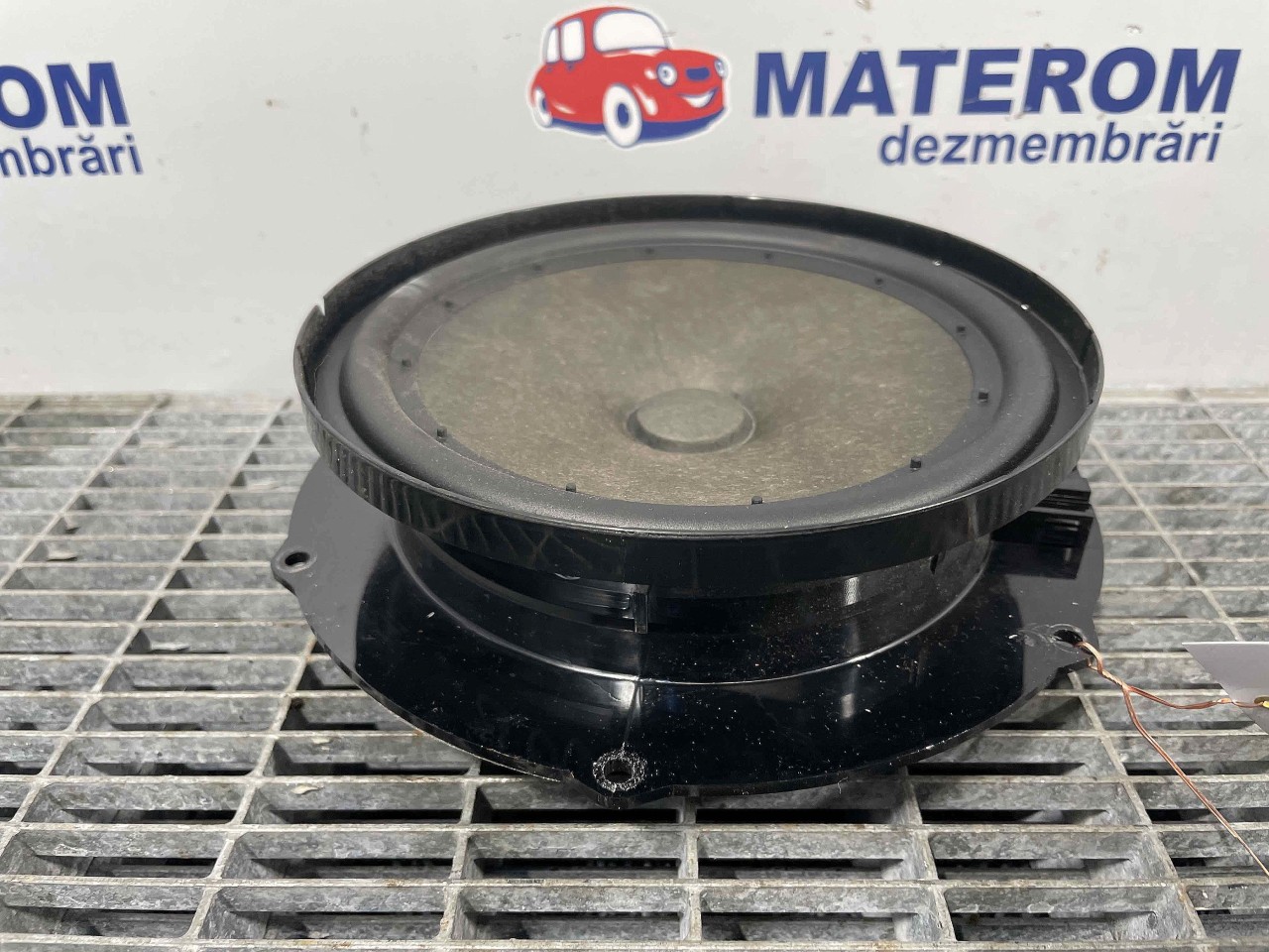 DIFUZOR AUDIO VW JETTA III JETTA III - - (2005 2010)