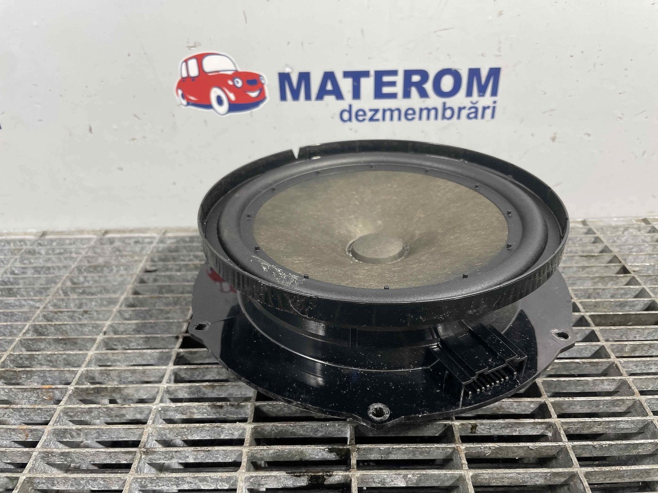DIFUZOR AUDIO VW JETTA III JETTA III - - (2005 2010)