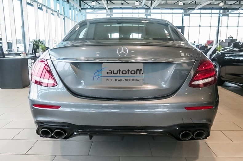 Difuzor bara spate E53 AMG Mercedes W213 E-Class (16-19) Negru lucios