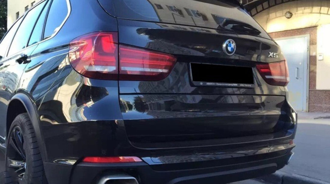 Difuzor bara spate si Ornamente evacuare compatibil cu BMW X5 F15
