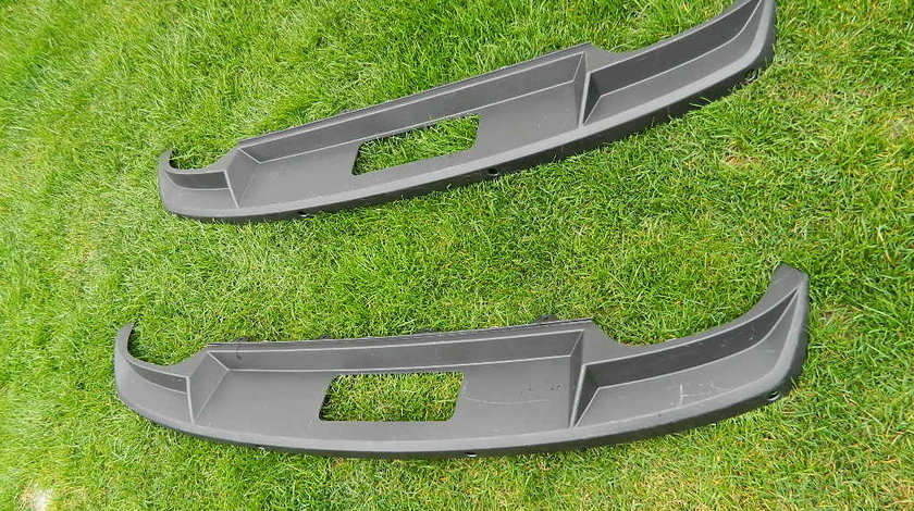 Difuzor bara spate Skoda Octavia 3 model 2013-2017 cod 5E5807521