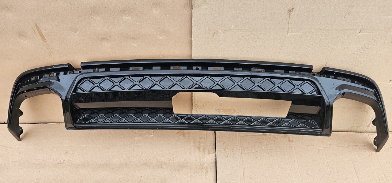Difuzor bara spate Vw Touareg 3 Facelift R-Line 2023 2024