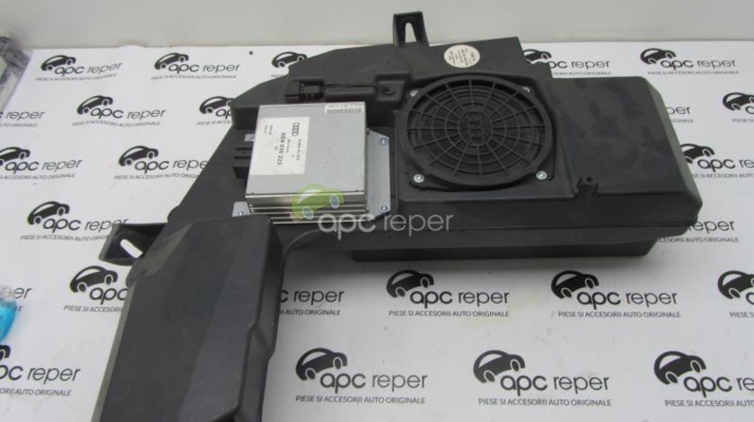 Difuzor bass Audi A4 8E B6 Avant cod 8E9035382 cu amplificator 8E9035223