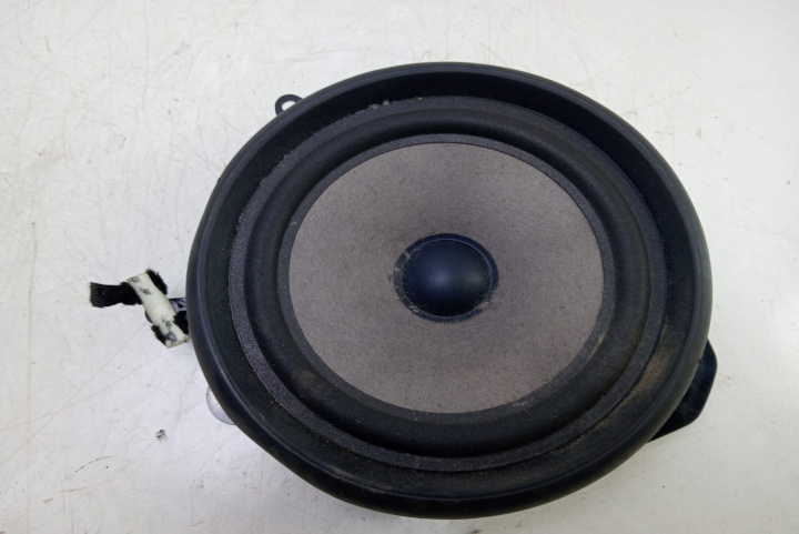 Difuzor boxa stanga fata Audi A4 B6 [2000 - 2005]