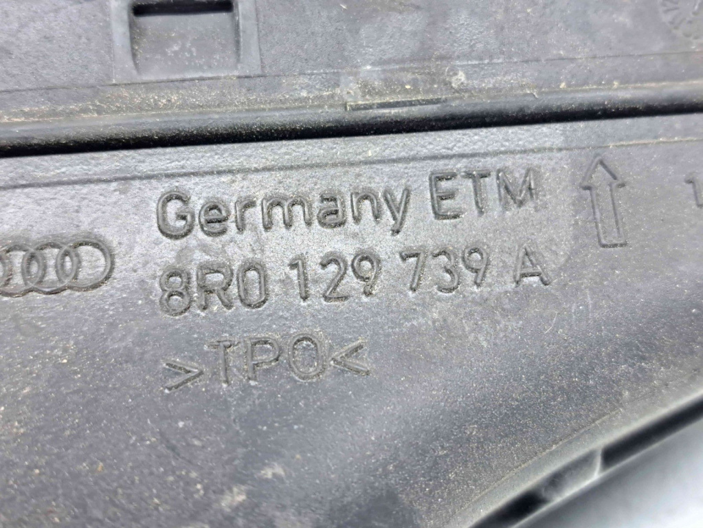 Difuzor captare aer Audi A4 (8K2, B8) [Fabr 2008-2015] 8R0129739A