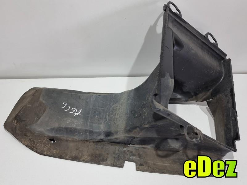 Difuzor captare aer dreapta Audi A6 (2004-2011) [4F2, C6] 4F0145334D