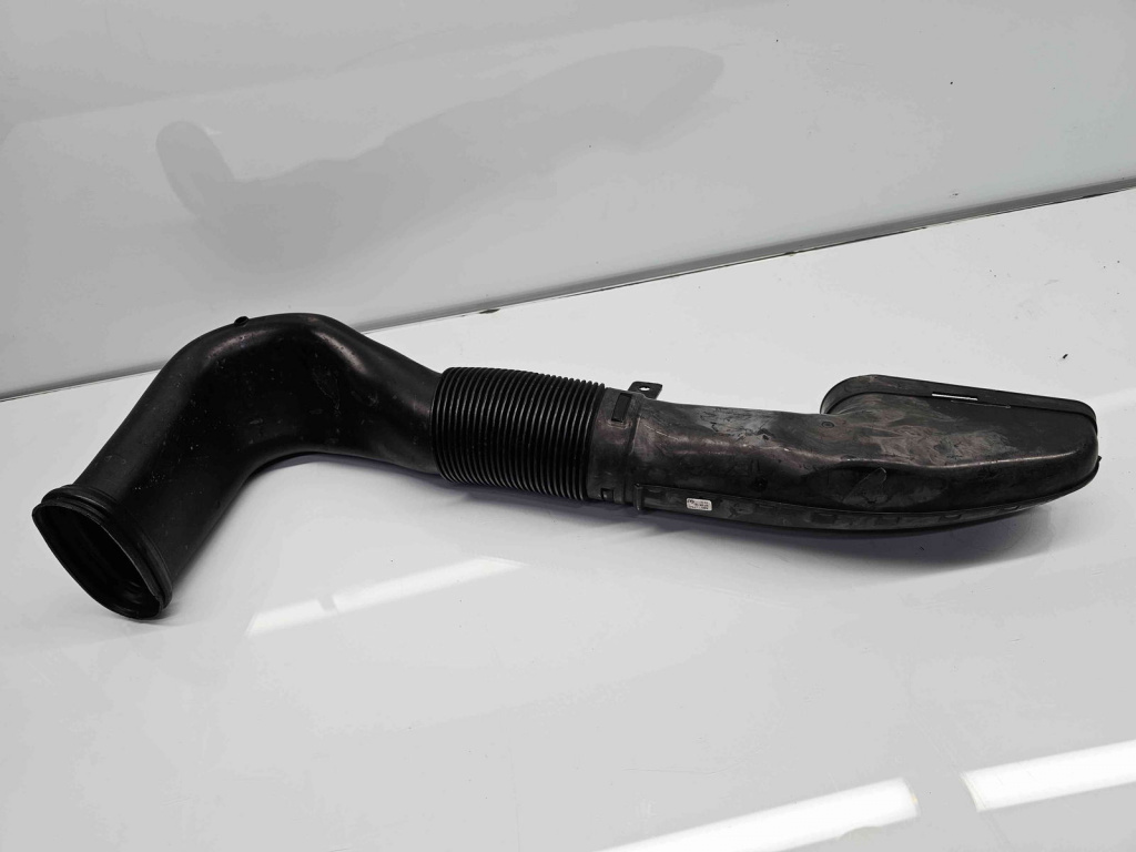 Difuzor captare aer Mercedes Clasa C Coupe (C204) Facelift AMG [Fabr 2011-2015]