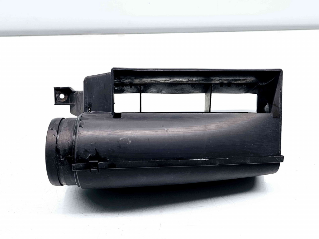 Difuzor captare aer Volkswagen Passat CC (358) Facelift [Fabr 2012-2016] 1K0805962E