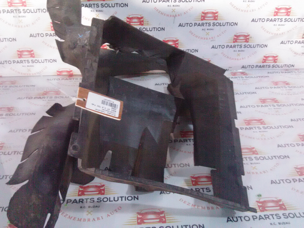 Difuzor radiator intercooler AUDI Q7 3.0 TDI Fab. 2008
