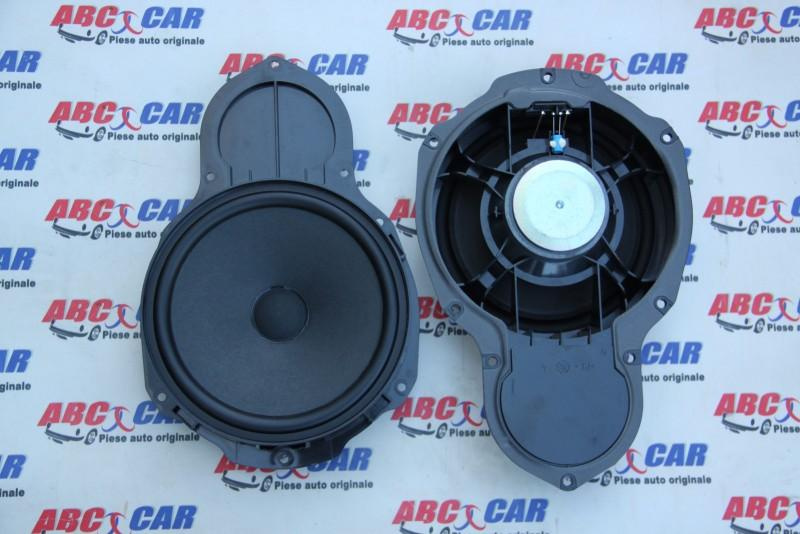 Difuzor stanga / dreapta fata Volkswagen Passat CC 2008-2012 3C8035454