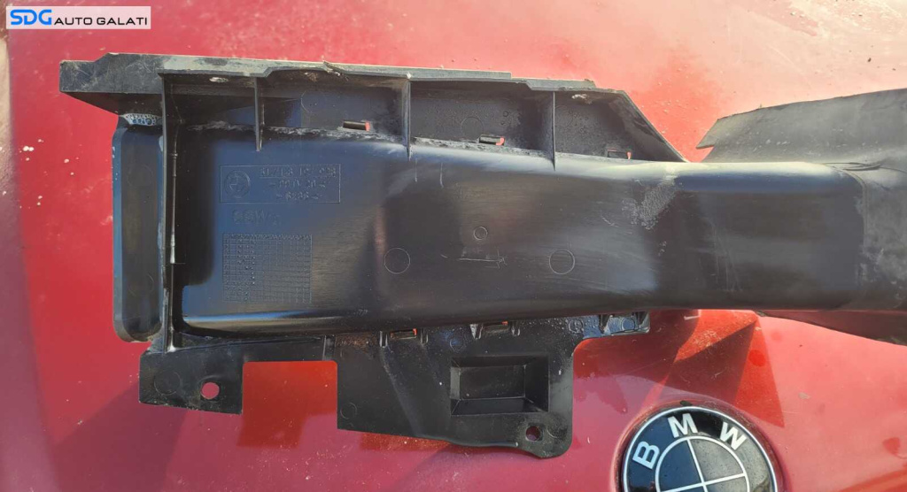 Difuzor Tub Tubulatura Deflector Captare Aer Dreapta BMW Seria 3 E46 1997 - 2006 Cod 8197928 51718197928 [C2453]
