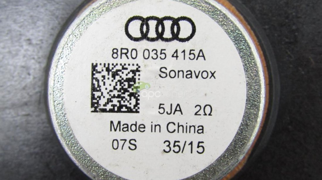 Difuzor usa fata Audi A5 8T / A4 B8 8K / Q3 8U / Q5 8R / RS4 / RSQ3 - Cod: 8R0035415A