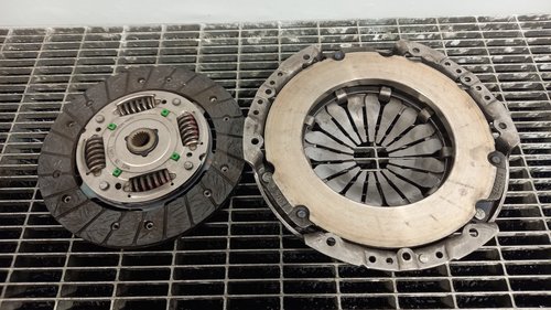 DISC AMBREIAJ FIAT GRANDE PUNTO - - (2005 2009)