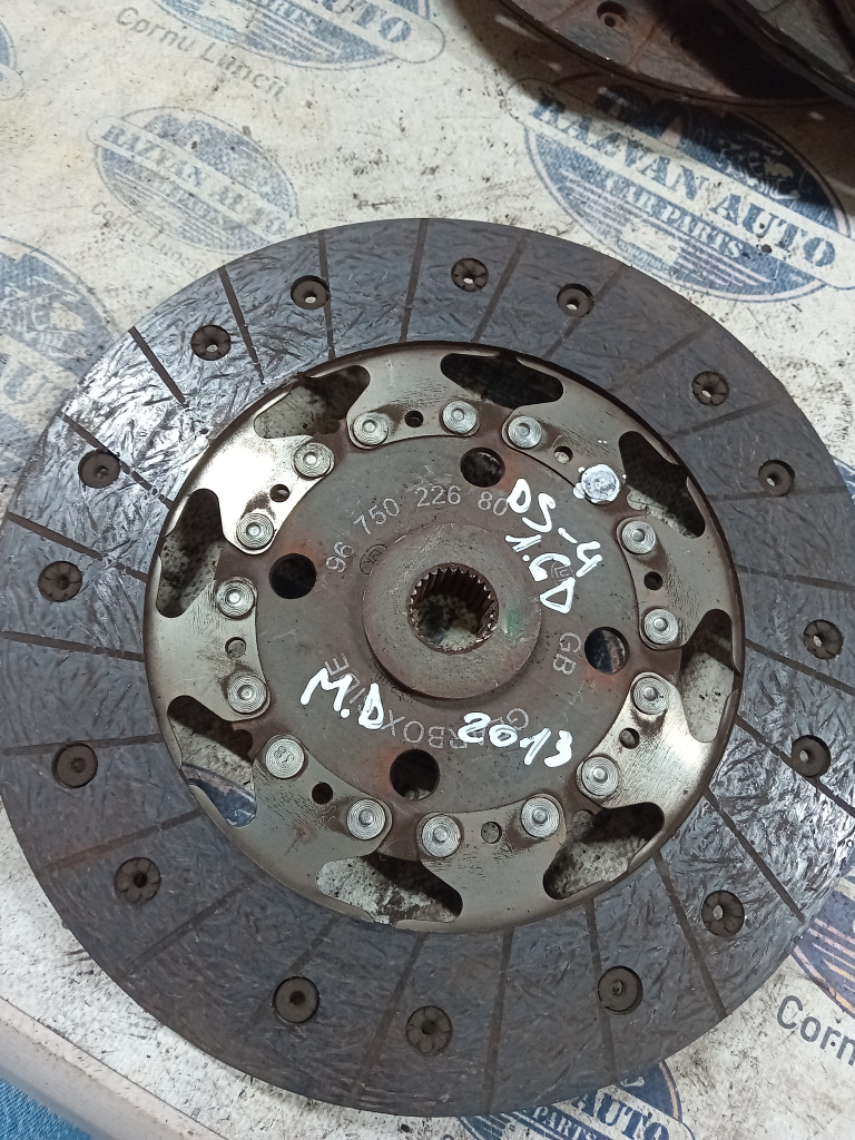 Disc ambreiaj masa dubla Citroen DS4 1.6 Motorina 2013, 9675022680