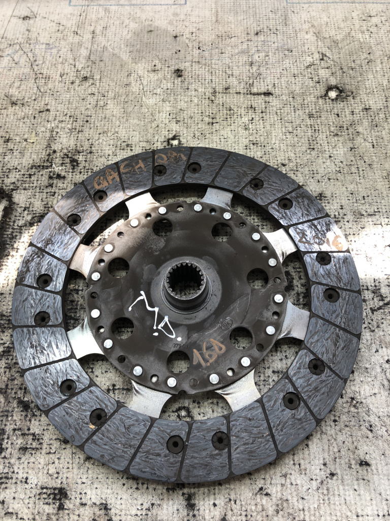 Disc ambreiaj masa dubla Nissan Qashqai 1.6 Motorina 2016, 301015094R