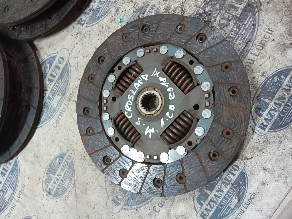 Disc ambreiaj masa simpla Opel Crossland X 1.2 Benzina 2018, 9801139380 / LUK