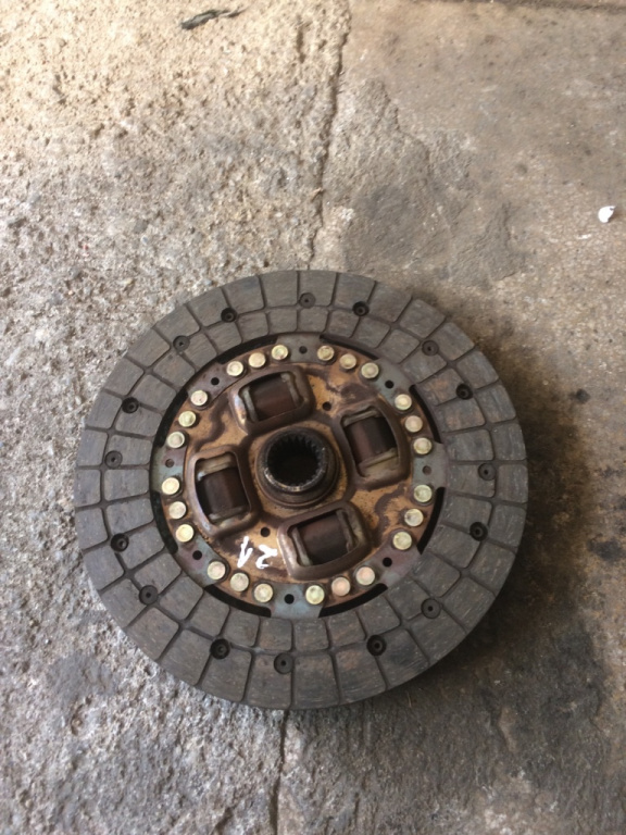 Disc ambreiaj Toyota Yaris P1 [1999 - 2003] Hatchback 3-usi 1.5 MT (106 hp) (SCP1_ NLP1_ NCP1_)