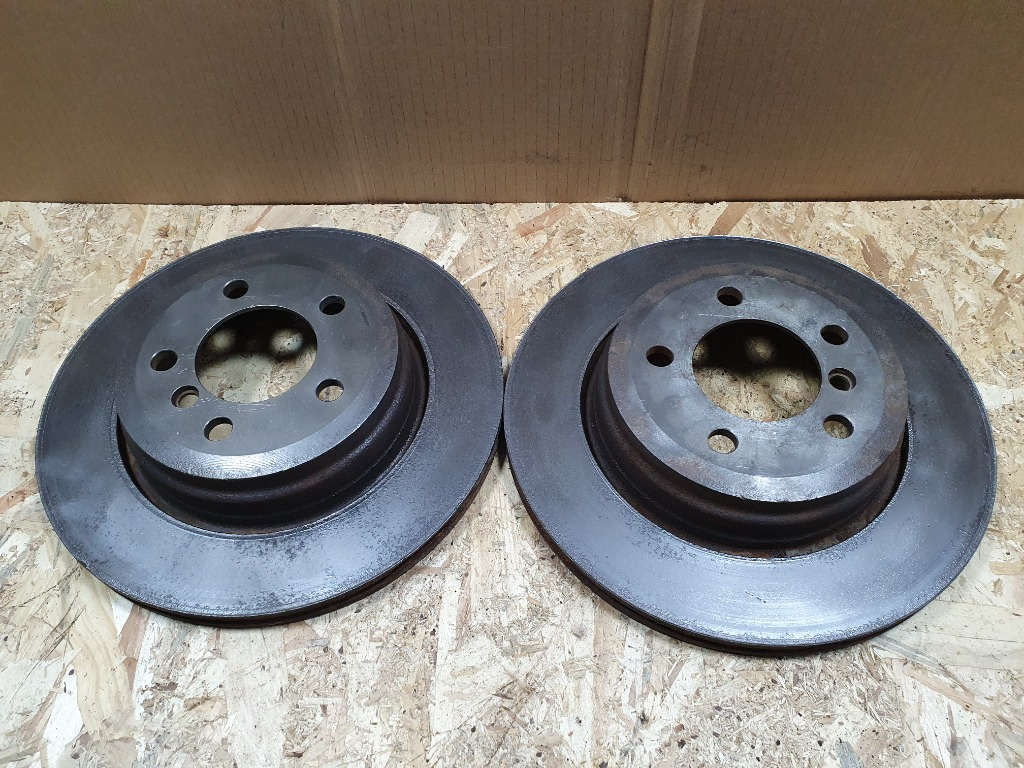Discuri frana spate BMW Seria 5 (E60) 520 D 2004