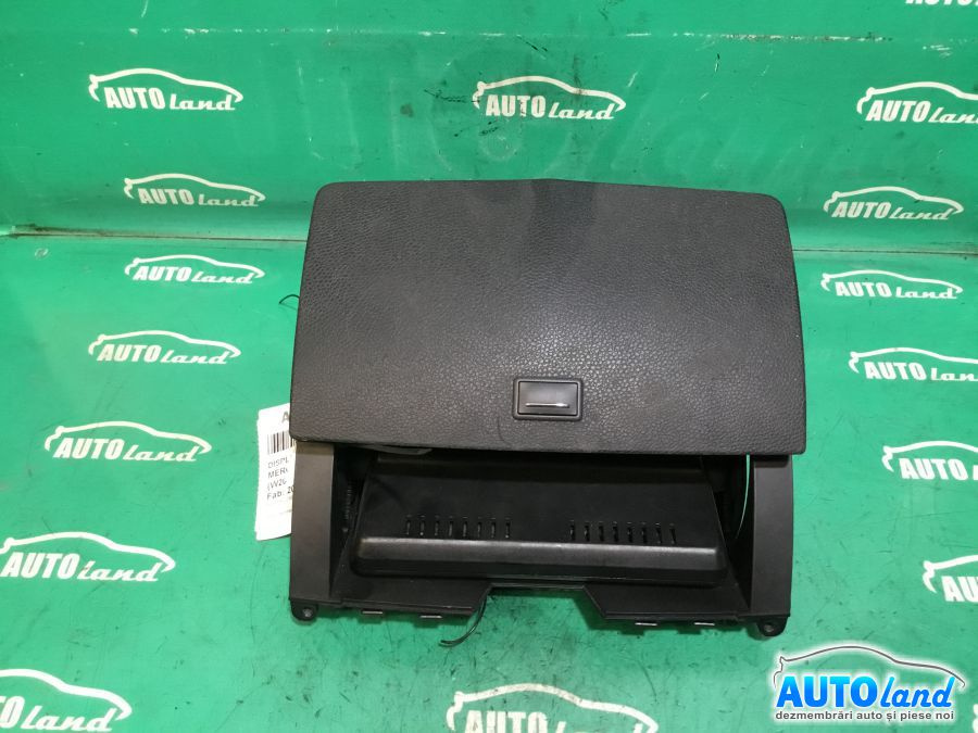 Display A2048204097 Mercedes-Benz C CLASS W204 2007