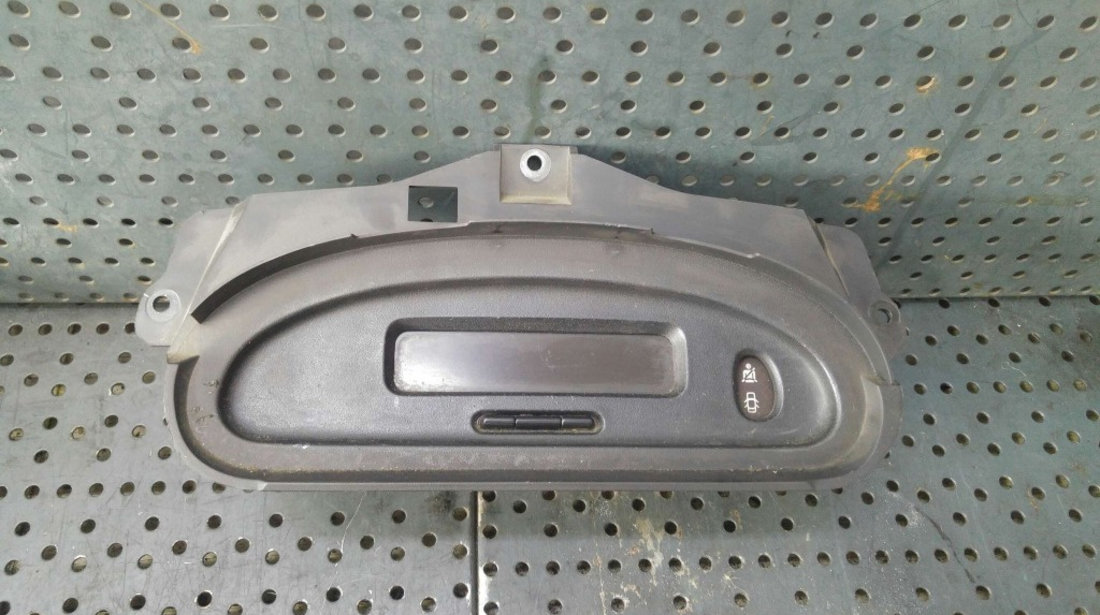 Display afisaj bord renault clio 2 p7700436307a