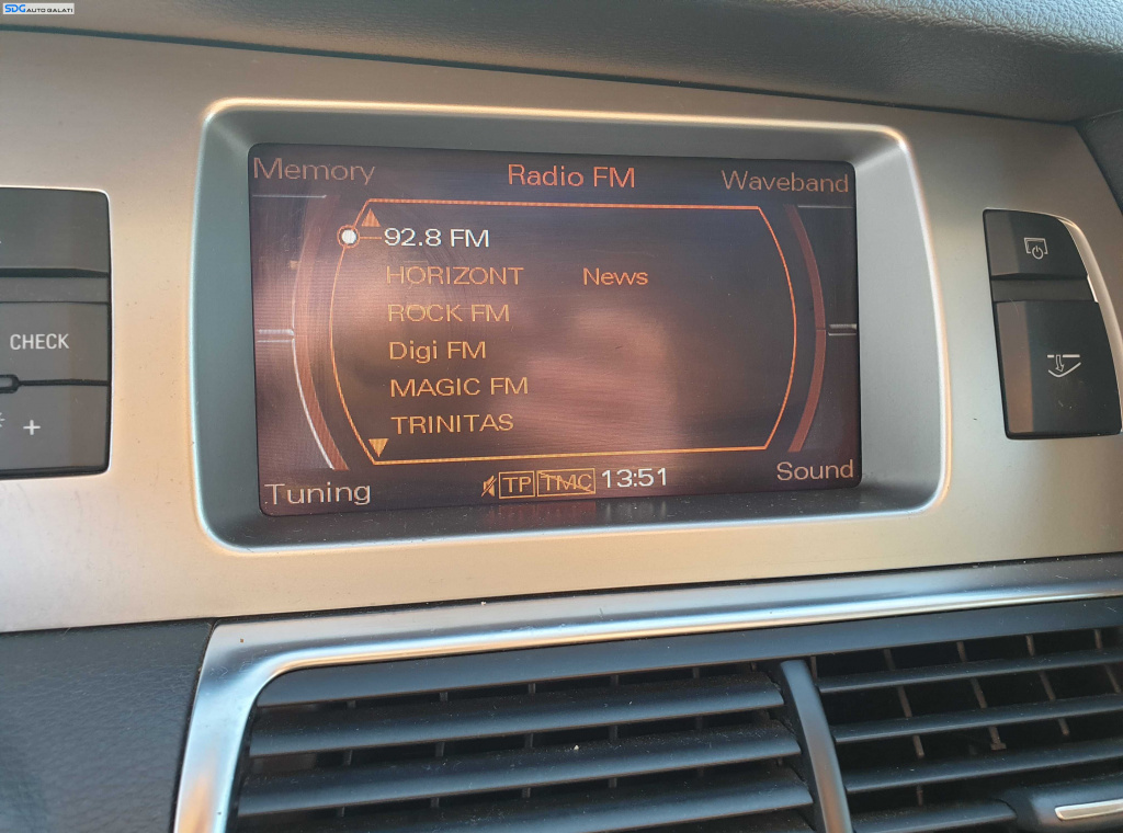 Display Afisaj Ecran MMI 7" 7inch CD Player Navigatie Audi Q7 2007 - 2009 [K1705]