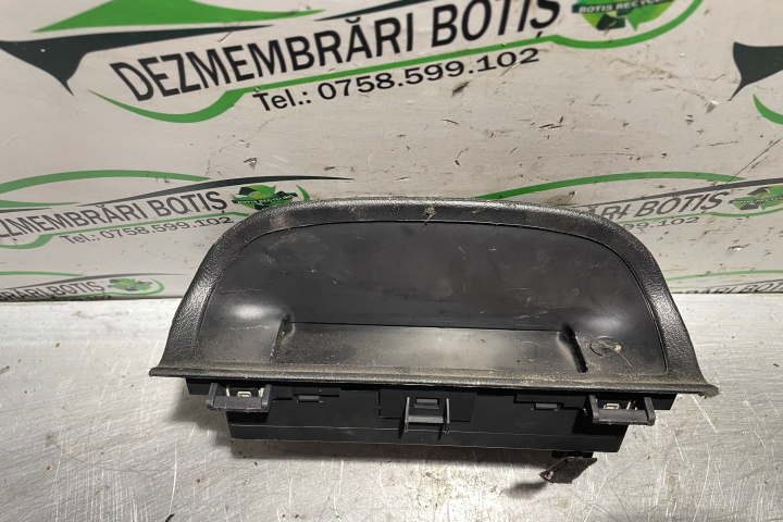 Display bord Dacia Logan [2004 - 2008] Sedan 1.6 MT (87 hp)