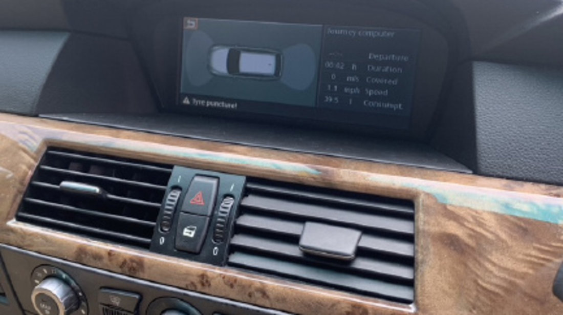 Display bord Display bord cu navigatie cod: 9114355 BMW Seria 5 E60/E61 [2003 - 2007] Touring wagon 530d AT (231 hp) M57D30 (306D3)