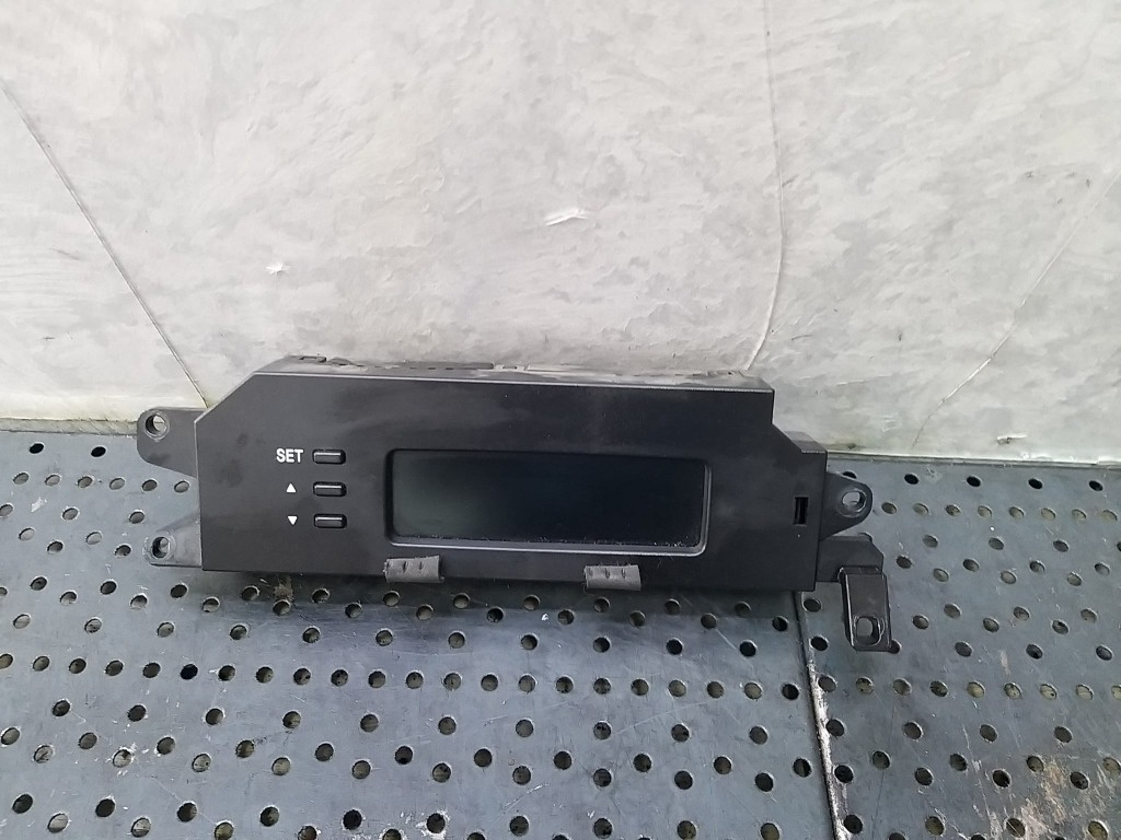 Display bord hyundai i20 941021j320