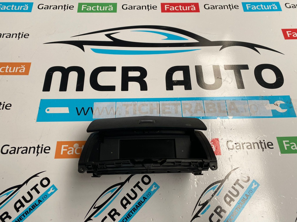 Display bord Mercedes W204 berlina A2046