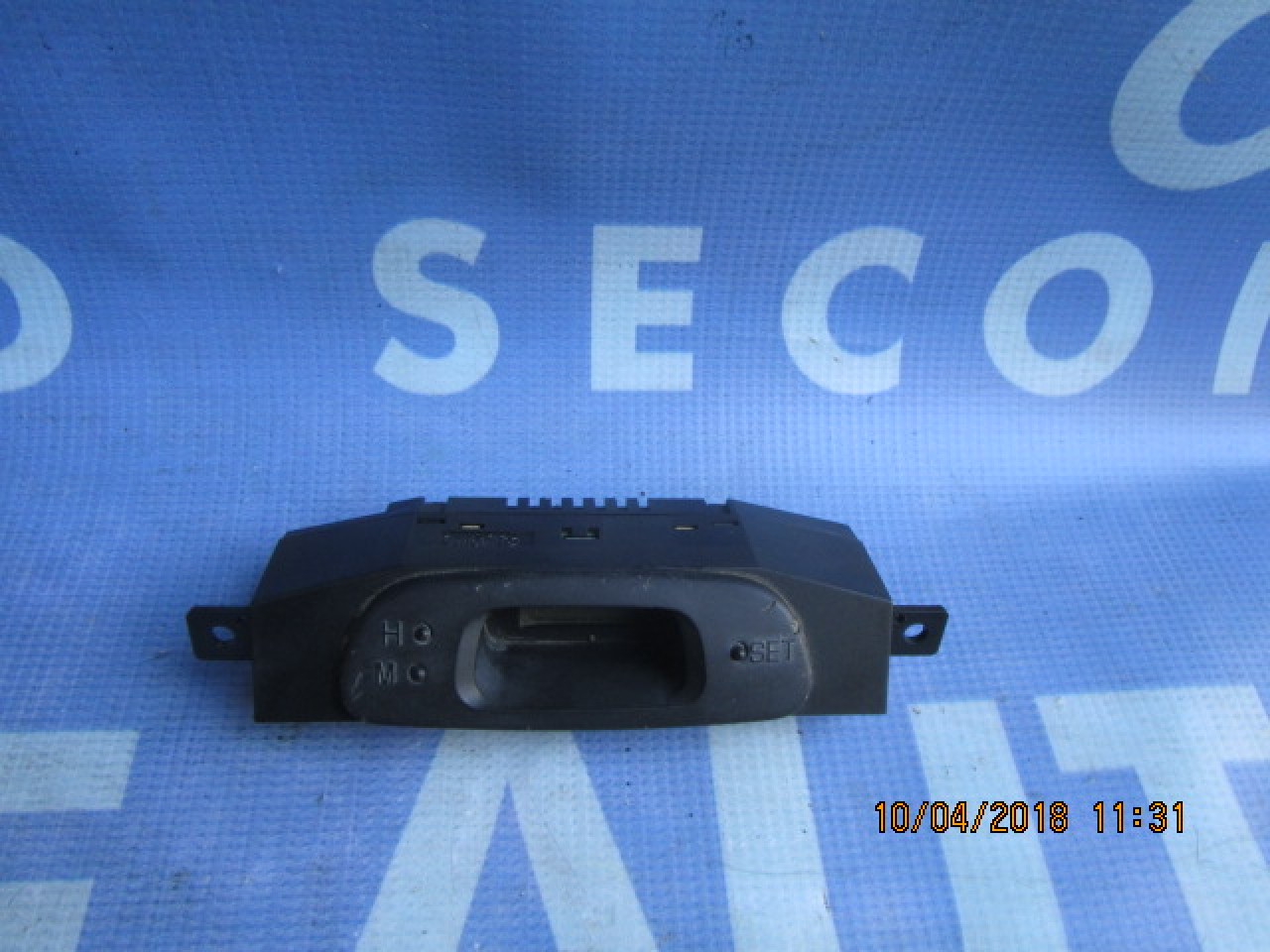 Display bord Mitsubishi Carisma ; 114346 (ceas)