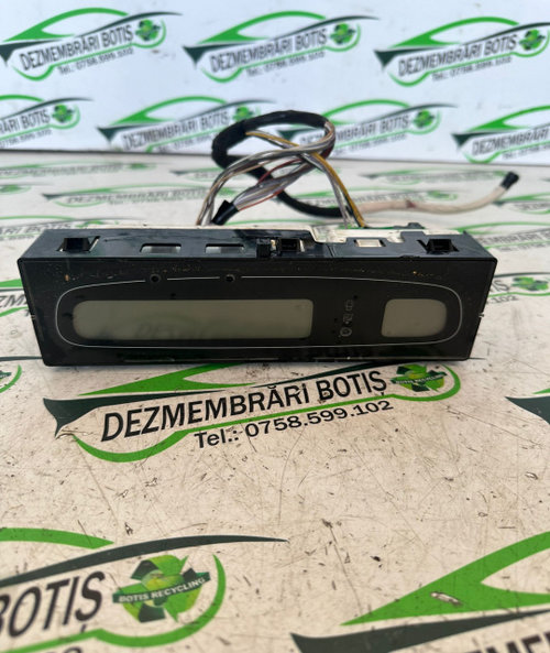 Display bord P8200002604 A Renault Laguna 2 [2001 - 2005] Liftback 1.6 MT (110 hp)
