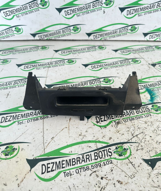 Display bord Renault Laguna [facelift] [1998 - 2001] Grandtour wagon 1.6 MT (110 hp)