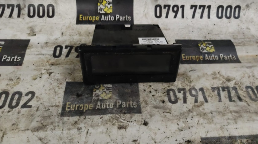 Display bord Volvo V50 2.0 D 136Cp / 100 Kw combi cod motor D4204T ,transmisie automata ,an 2010 cod 31268055