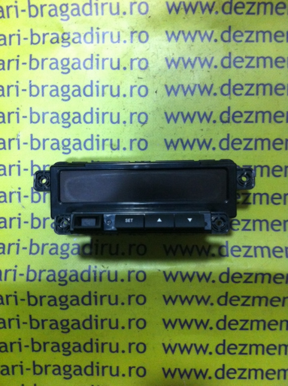 Display central bord Kia Ceed [facelift] [2010 - 2012] SW wagon 1.6 CRDi AT (116 hp)