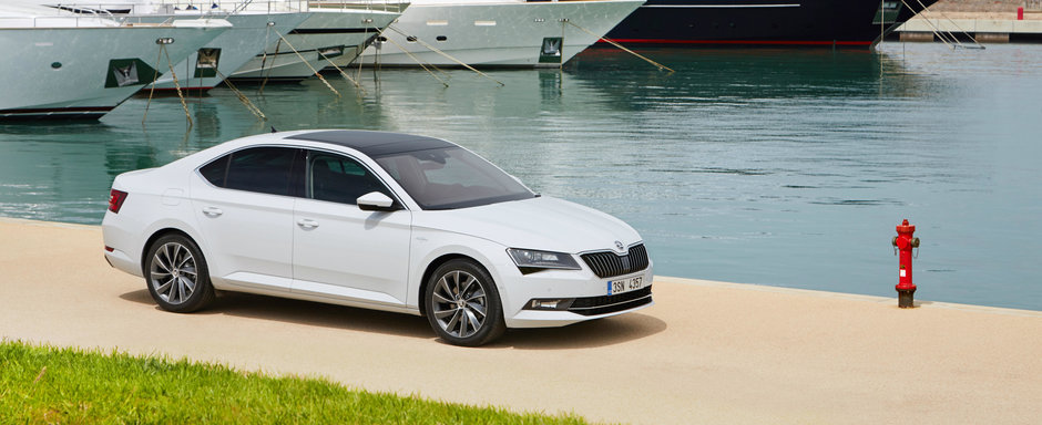 Display central mai mare, masaj in scaun si noi sisteme. Ce a mai primit nava amiral a cehilor de la Skoda Display central mai mare, masaj in scaun si noi sisteme. Ce a mai primit nava amiral a cehilor de la Skoda