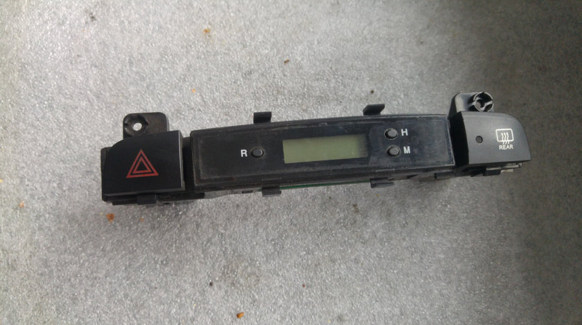 Display cu butoane hyundai accent 937101e000