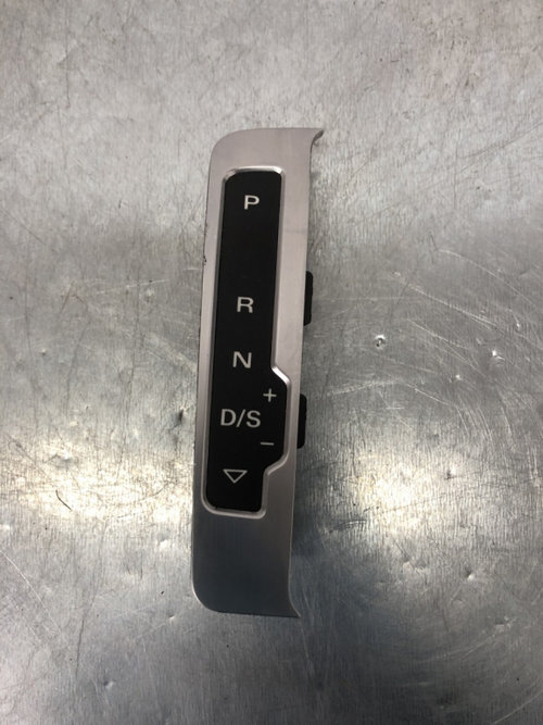 Display cutie automata Audi A4 B8,5 Avant 2.0TDI quattro S-Tronic 177cp sedan 2014 (8R1713463)