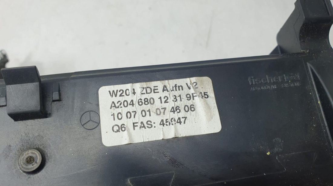 Display ecran afisaj bord navigatie a2046801231 Mercedes-Benz C-Class W204/S204 [2007 - 2012]