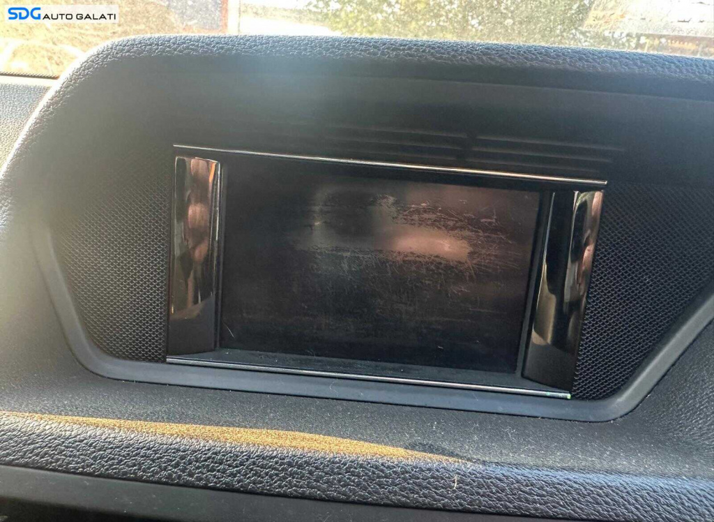 Display Ecran Afisaj Navigatie Radio Mercedes Clasa E Class W207 A207 C207 2009 - 2013 [K5607]