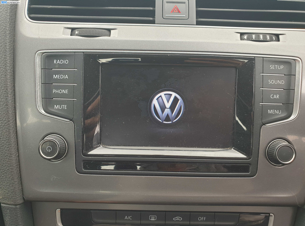 Display Ecran Tactil Touchscreen Radio CD Player Navigatie GPS Volkswagen Golf 7 2013 - 2017 [K5299]