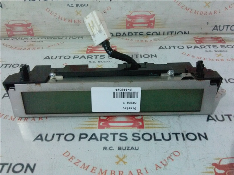 Display MAZDA 3