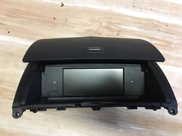 Display Mercedes C class w204 2008